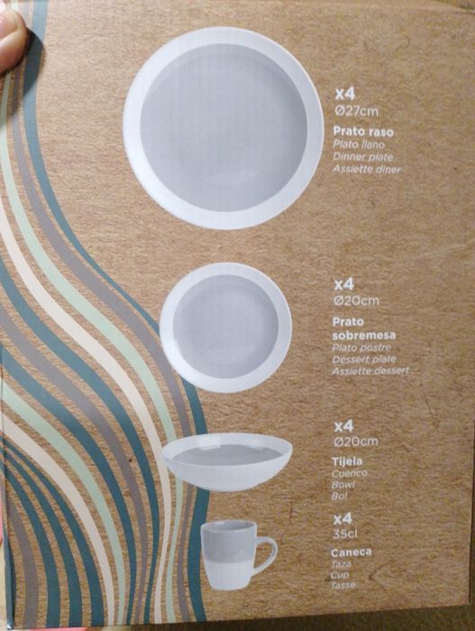 Conjunto de jantar novo