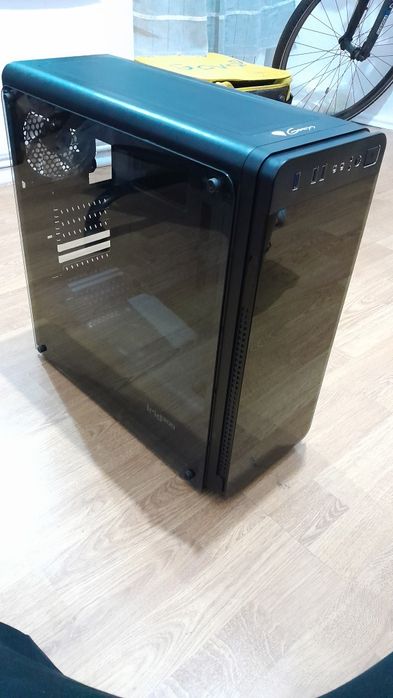 Obudowa Genesis Irid 300 jak nowa