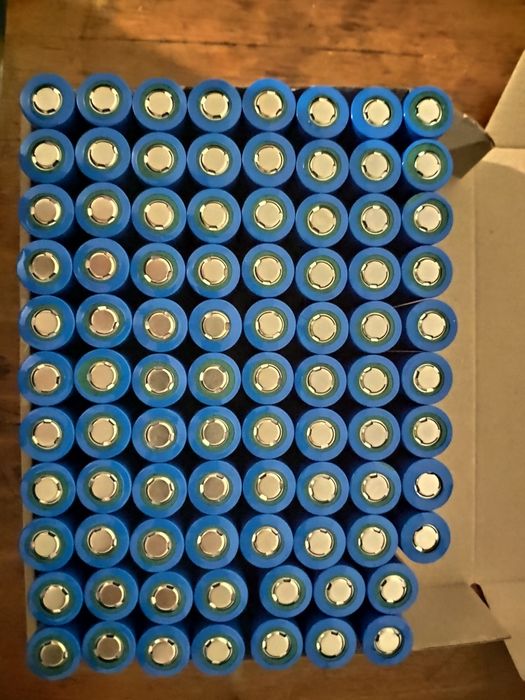 Акумулятори tesla 21700 NCA тесла