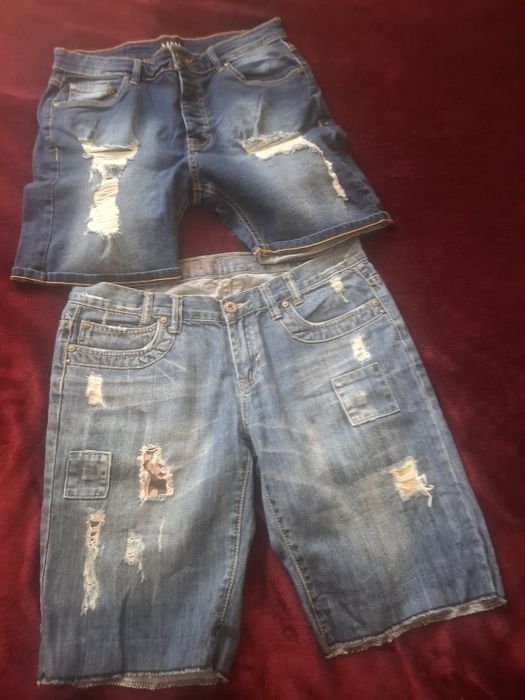 Продам джинсові шорти 34р