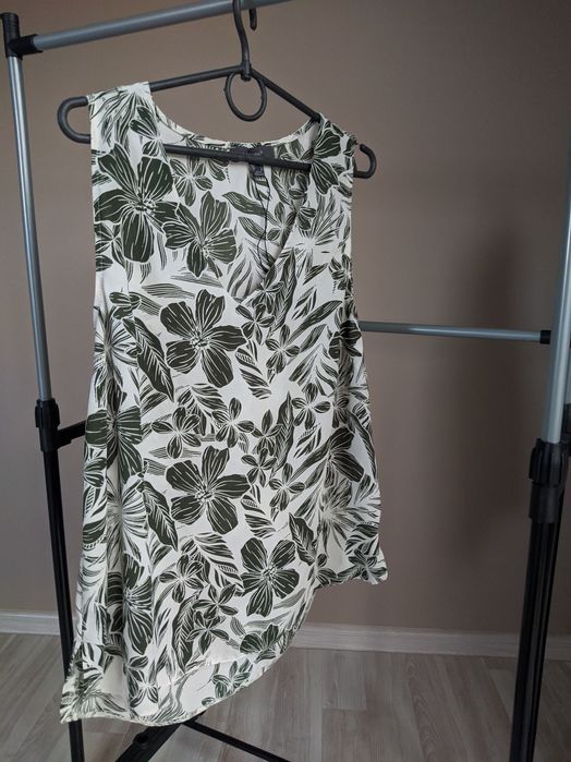 Продам літню блузку