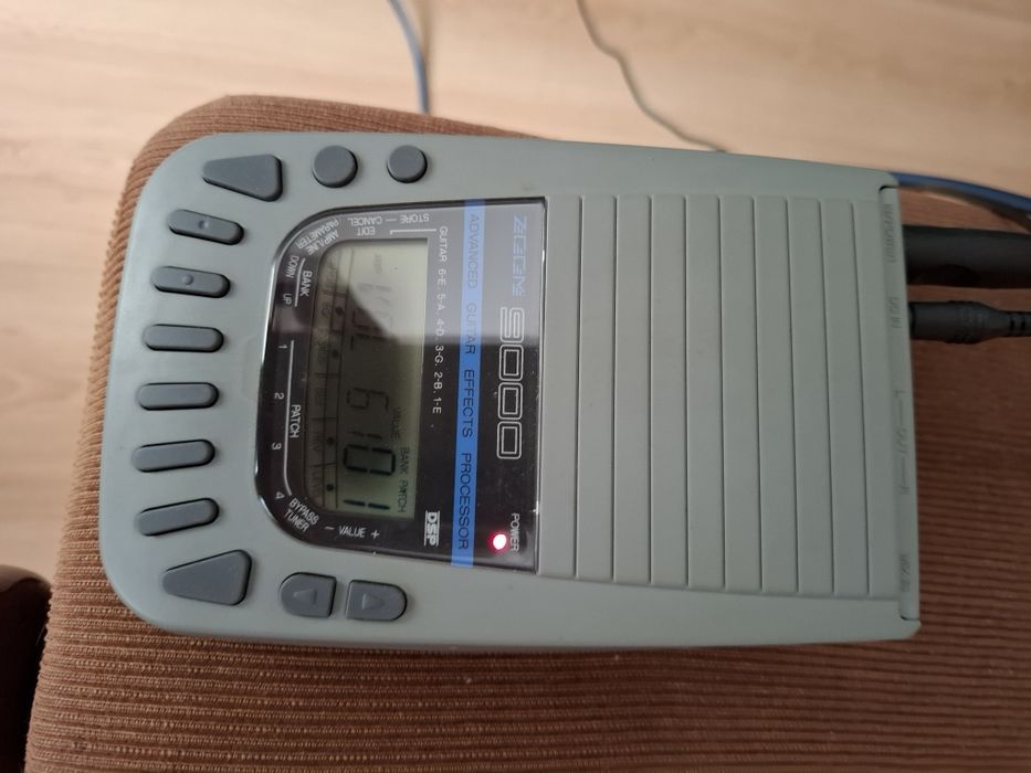 Processador de efeitos para guitarra Zoom 9000 Made in Japão