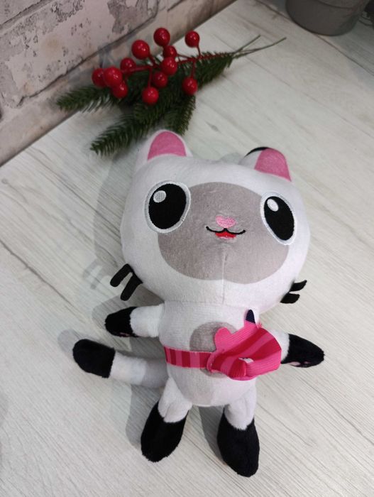 Panduś nowa maskotka koci domek Gabi kotek biały pluszowy Pandy cat
