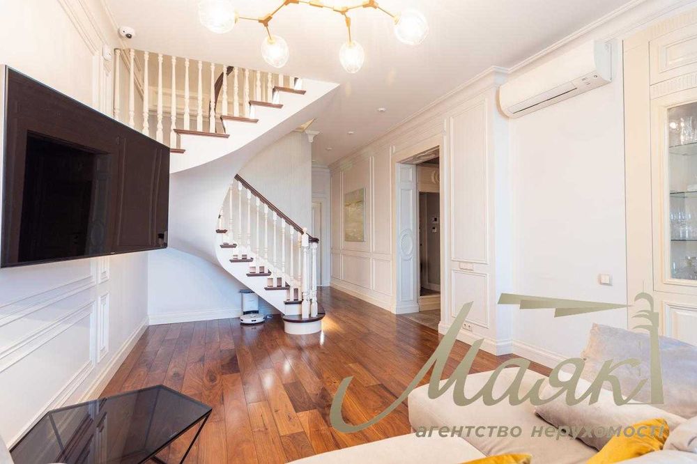 Продаж 4к квартиры с паркоместом в ЖК Зверинецкий