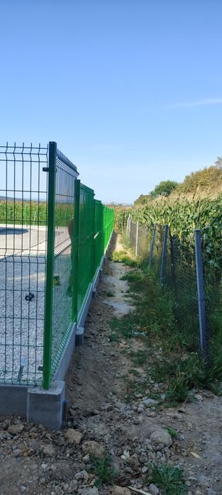 Ogrodzenia Panelowe  , Betonowe. Montaż