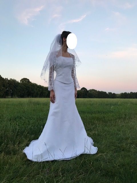 Suknia ślubna + welon, halka i bolerko rozmiar 36/38