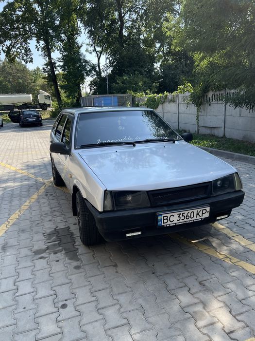 Продам ваз 2109