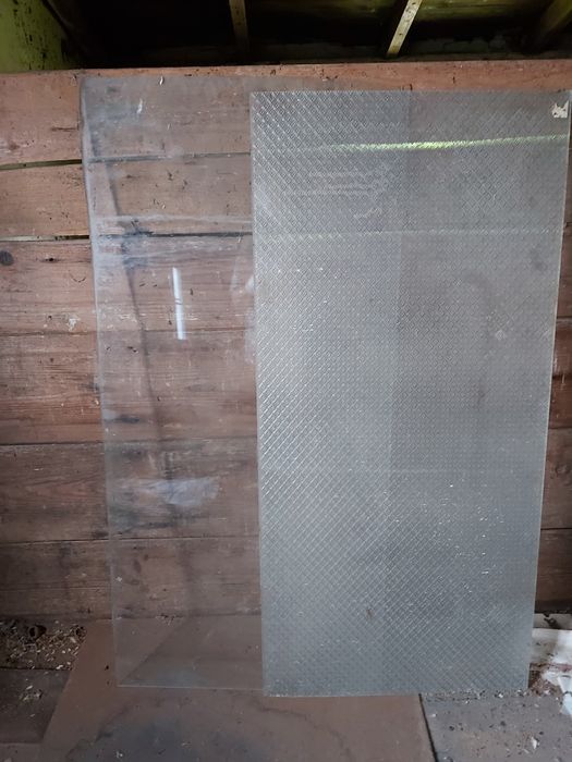 Szkło okienne i ornamentowe