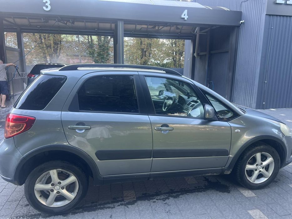 Продам Suzuki SX4 4x4