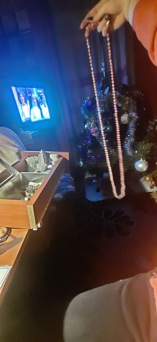 Продається намисто рожеве