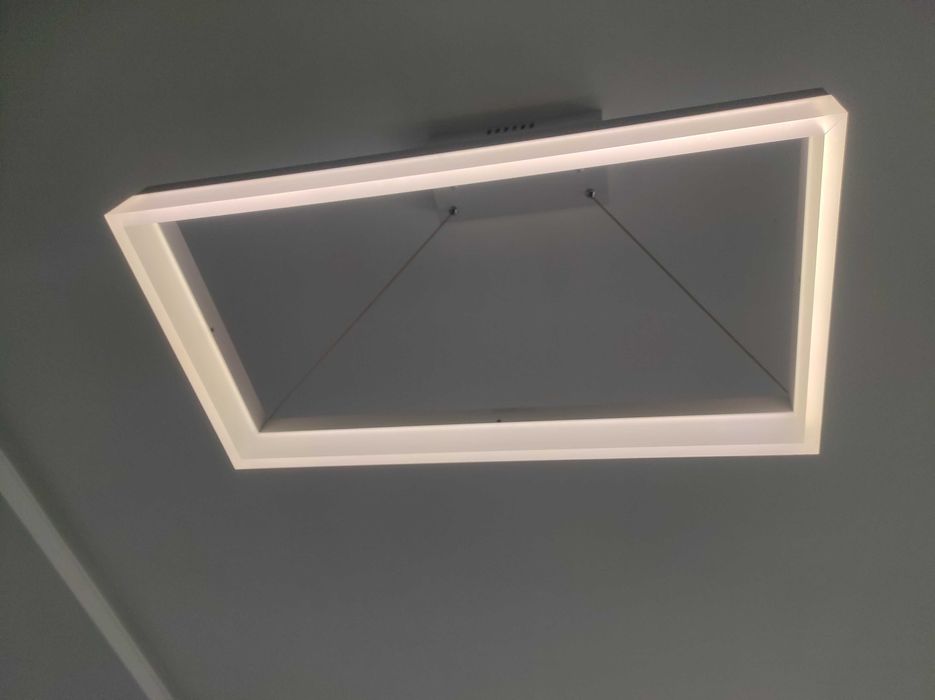 Żyrandol lampa sufitowa LED plafon