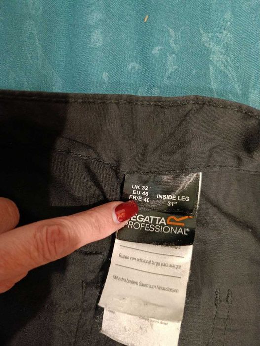 закрытый рабочий комбинезон.спецодежда M.L.нові робочі штани M нові 40