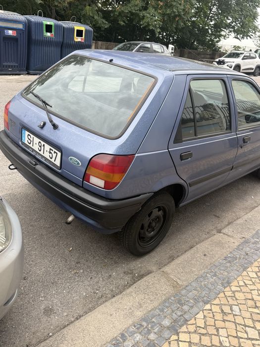 Vendo ford fiesta foto 4