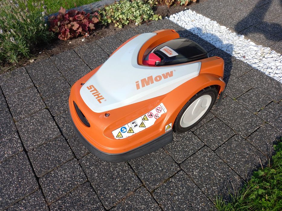 Robot koszacy Stihl rmi 422 do trawy 800m2