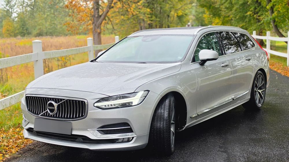 Volvo V90