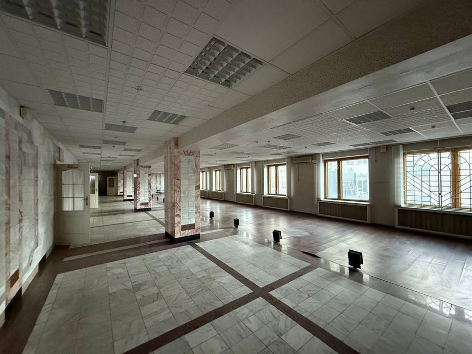 Продам здание на ул. Воскресенская