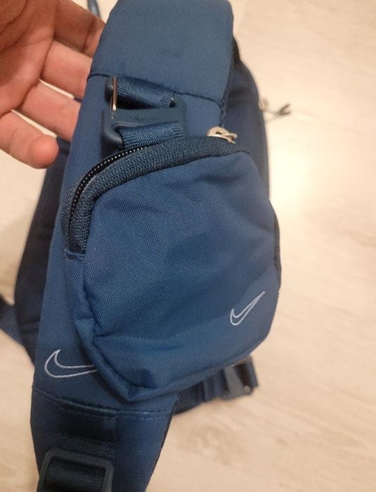 Рюкзаки FB2892 010, FB2890 010, Nike FCB.