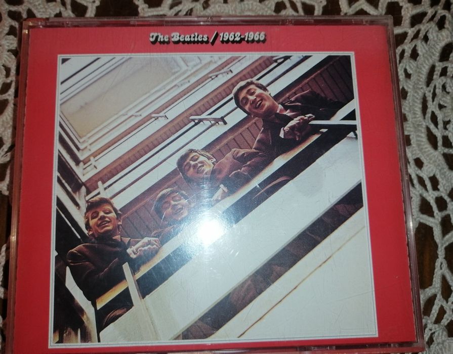 CD duplo dos Beatles e outros64332170332162121