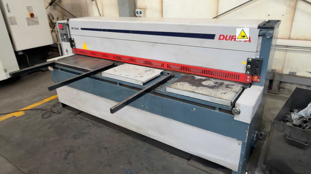 Gilotyna do blachy DURMA 2500mm, 4mm, nożyce gilotynowe MS 2504, sprawne, stan bdb