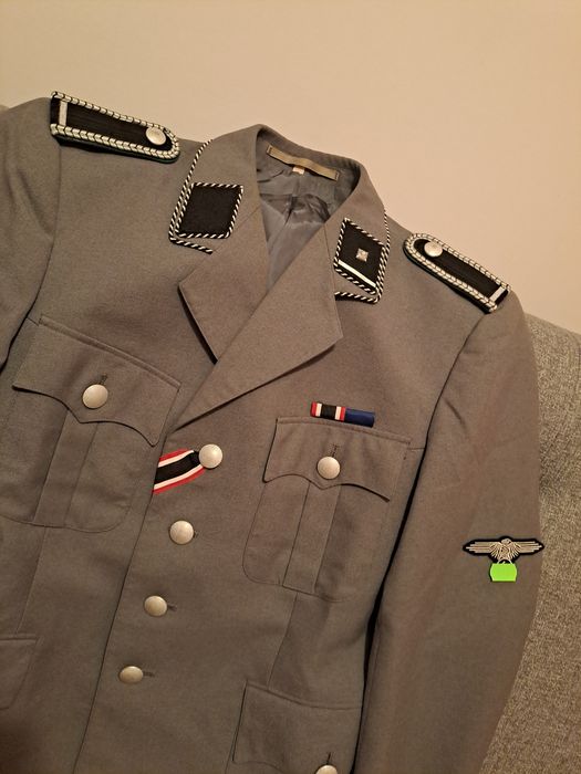 Replika munduru niemieckoego teatralna