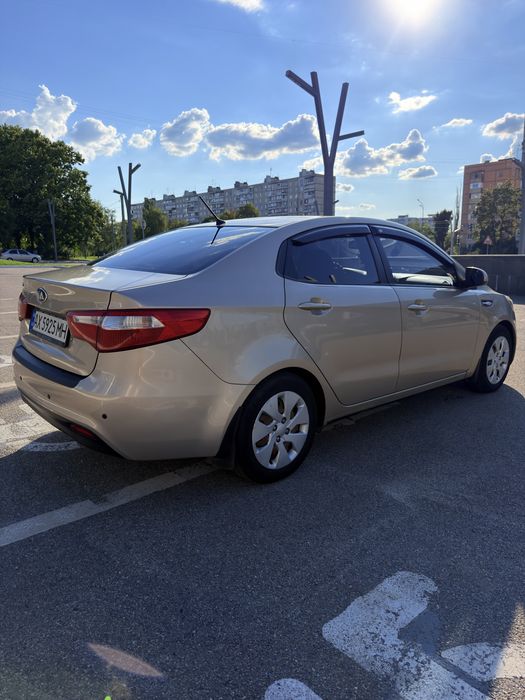 Продам Kia Rio 2013