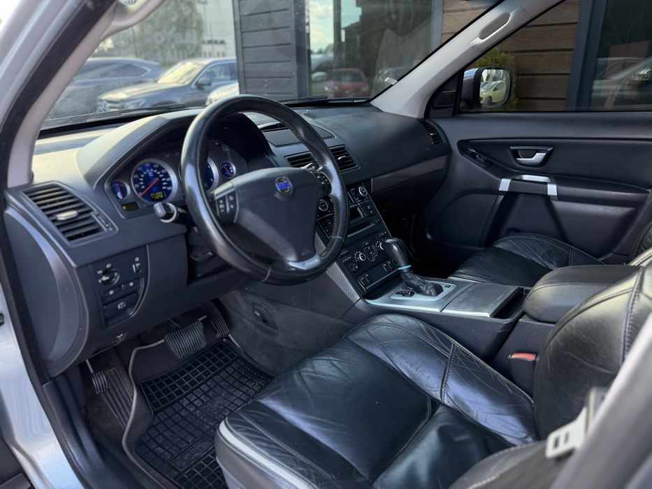 VOLVO XC90 2011 року, 2.4 дизель, автомат, повний привід, 7 місць