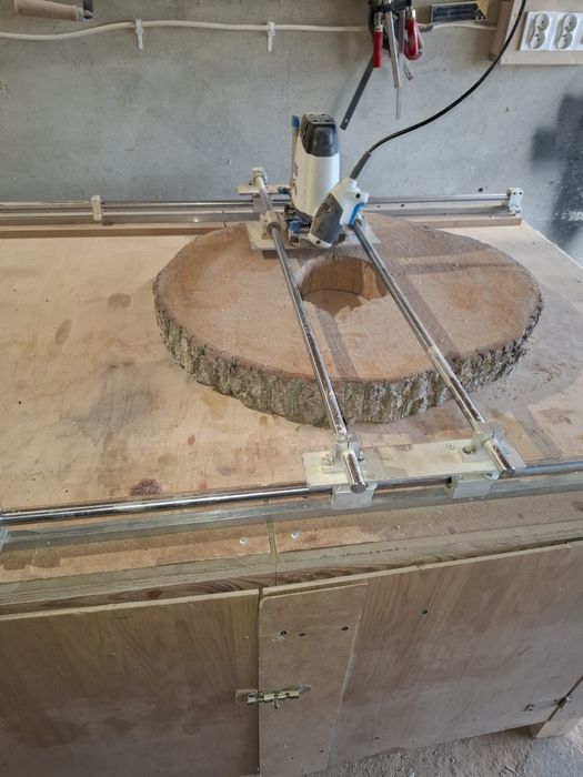 Planer frezarka do drewna na prowadnocach