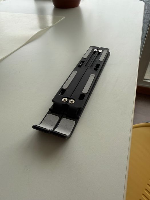 Suporte para computador portátil / tablet