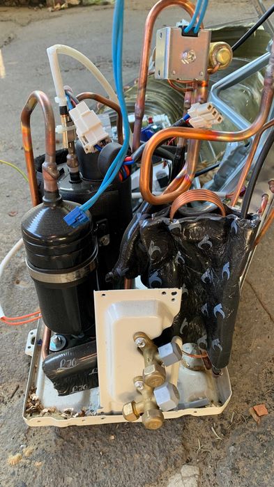 Кондиціонер, компресор, плата керування Midea XTreme MSAG-12HRFN8-O