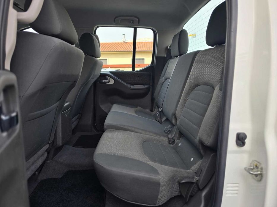 Nissan Navara D40 2.5Dci 190Cv "Full Extras"