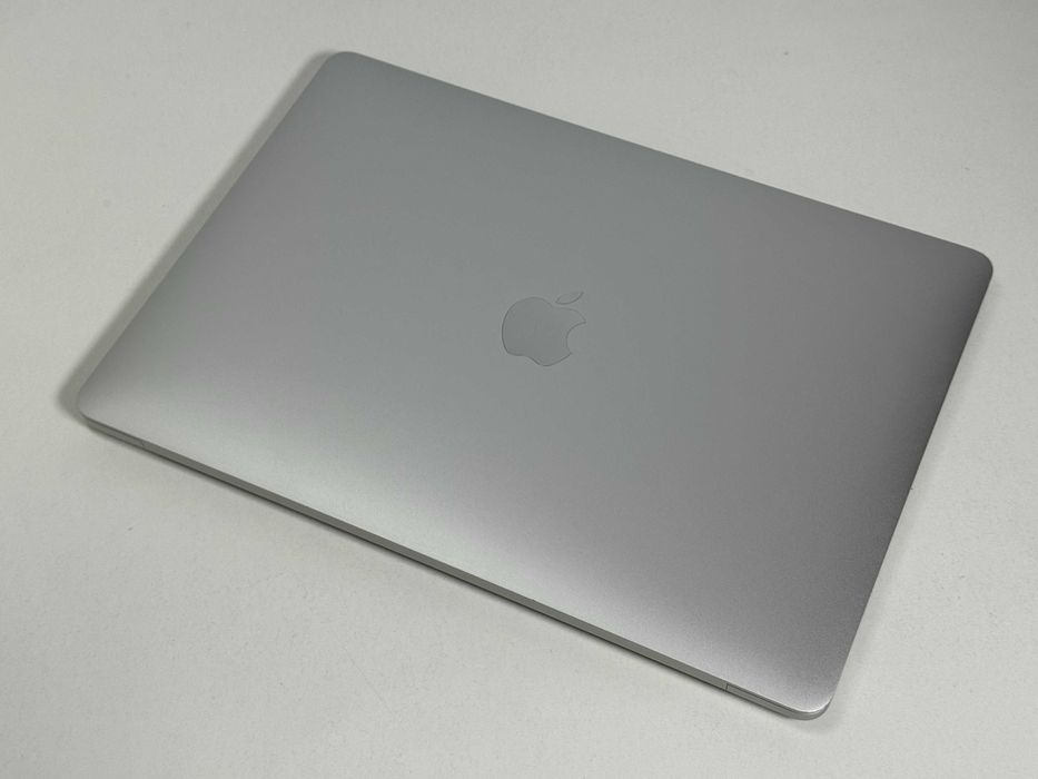 MacBook Pro 13 2020 M1 TouchBar 87% Kondycji Baterii 8/256GB Gwarancja