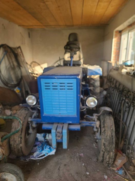 Трактор БУ Т 25 робочий