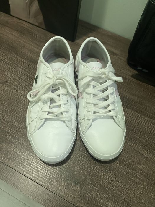 Кросівки лакоста