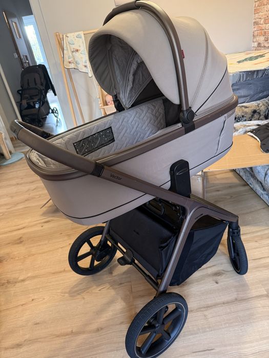 Wózek 3 w 1 + baza IZOFIX