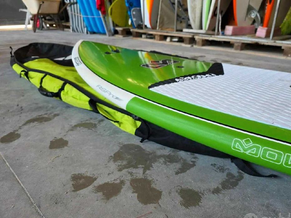 Prancha rígida de SUP MOKI ARK em carbono