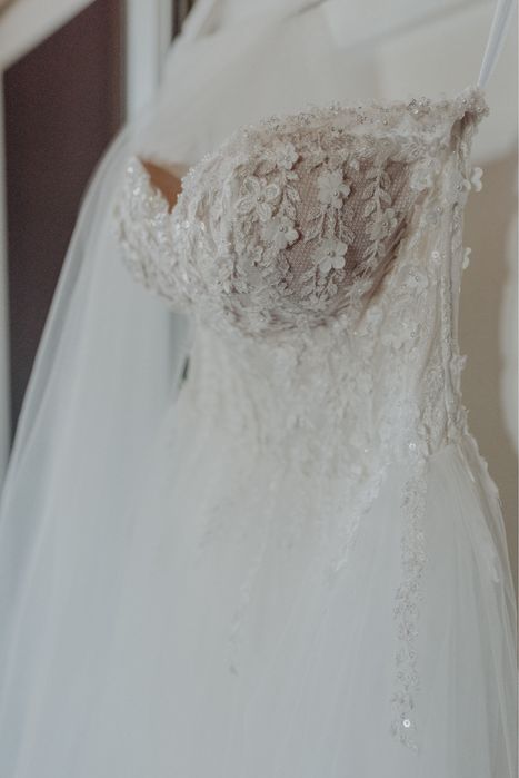 Suknia ślubna gorset