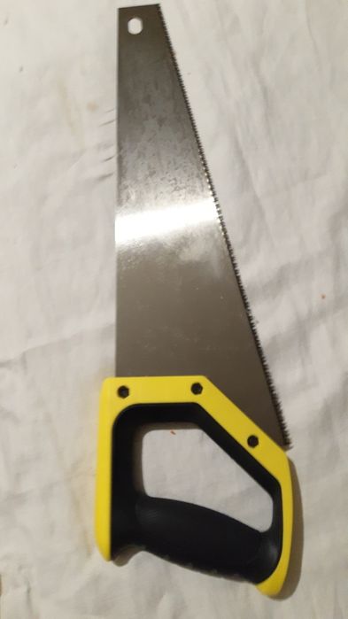 Продам пилу столярну