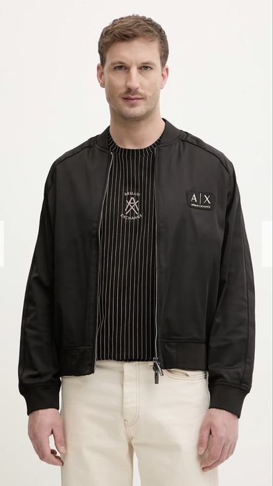 Armani Бомбер новий з бірками на весну