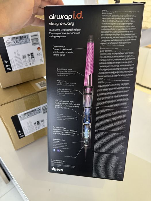 Фен Dyson Airwrap i.d. HS08 Multi-Styler and Dryer Straight to Wavy - Red Velvet/Gold (596926-01) EU