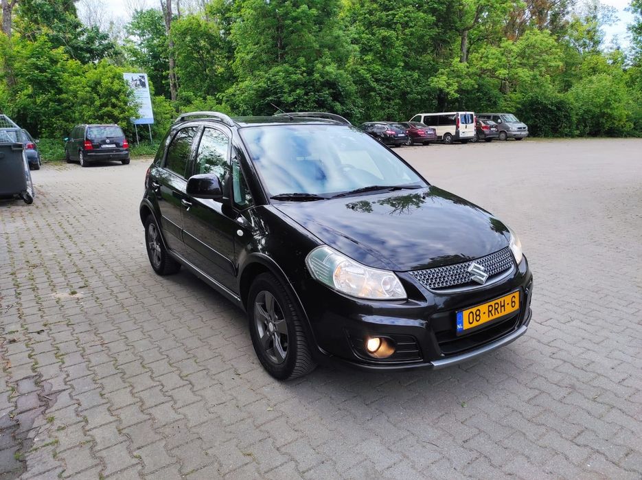 Suzuki SX4 1.6 16V benzyna 120KM lift Key less klima Alu opłacony shine