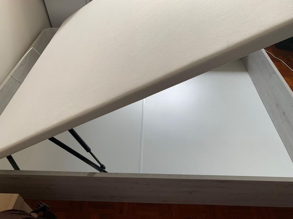 Cama Sommier com Colchão 150x190cm