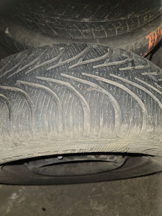 Opony koła zimowe  goodyear 195 65 r15, 175/65 r14 4 szt