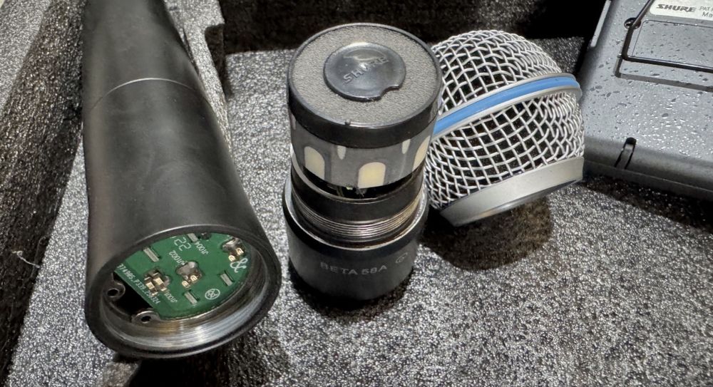 Радіосистема Shure QLXD Beta58,ручний мікрофон,гарнітура,петличка,кейс