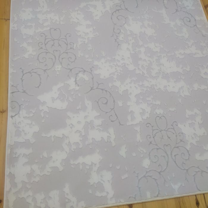 Килим білий (1.45*18,10)