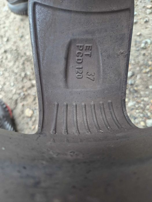 Alu Felgi 17 Opel Insignia BMW E36 E39 E46 5x120 koła zima 225/50 Pirelli VW T5 Transporter