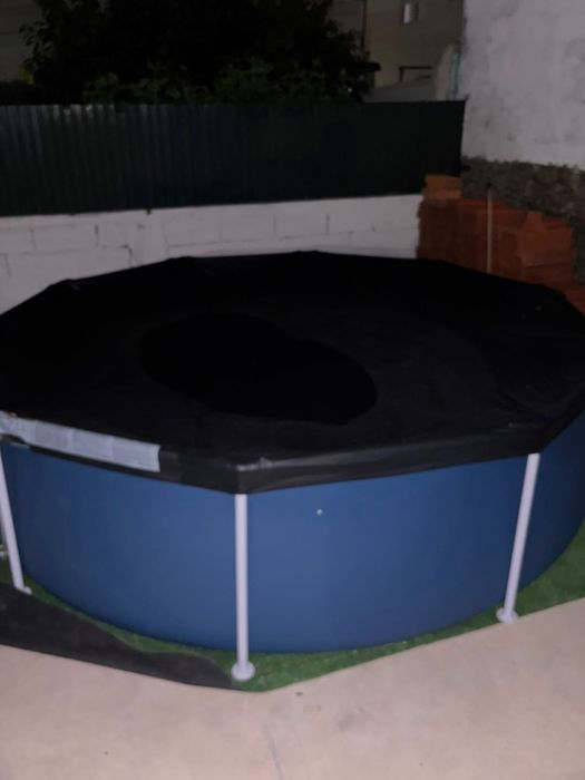 Vendo piscina com tudo incluido