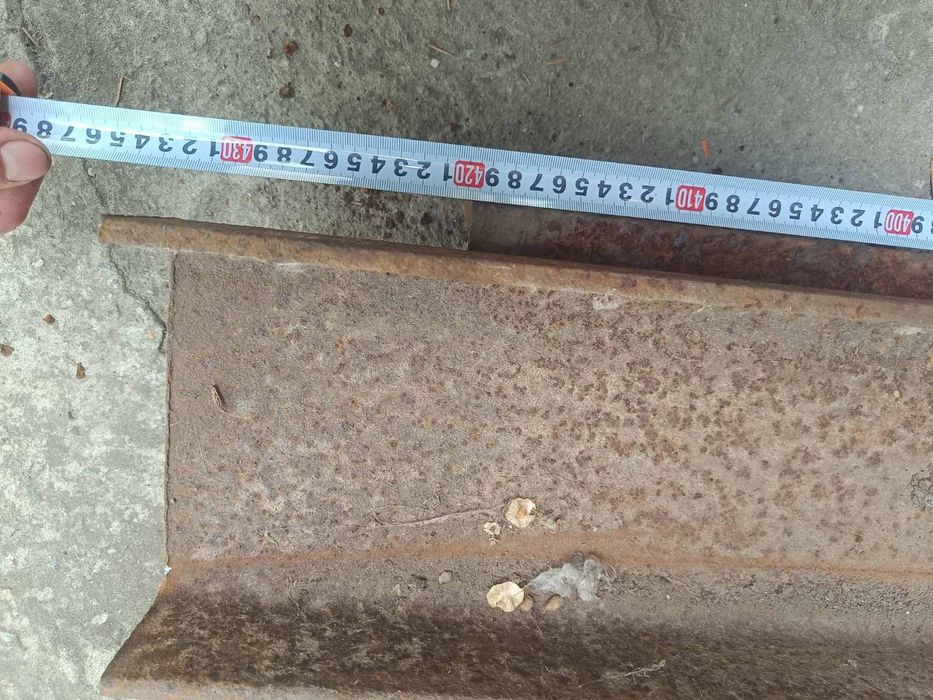 Швеллер 18 см   метал б/у