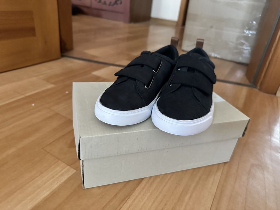 Туфлі черевики броги мокасини clarks clark’s