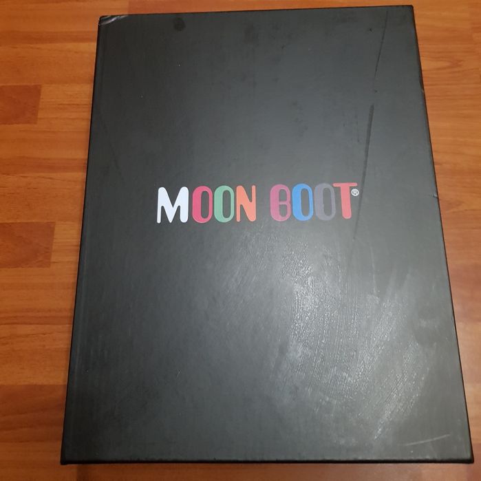 Moon boot  MoonBoot