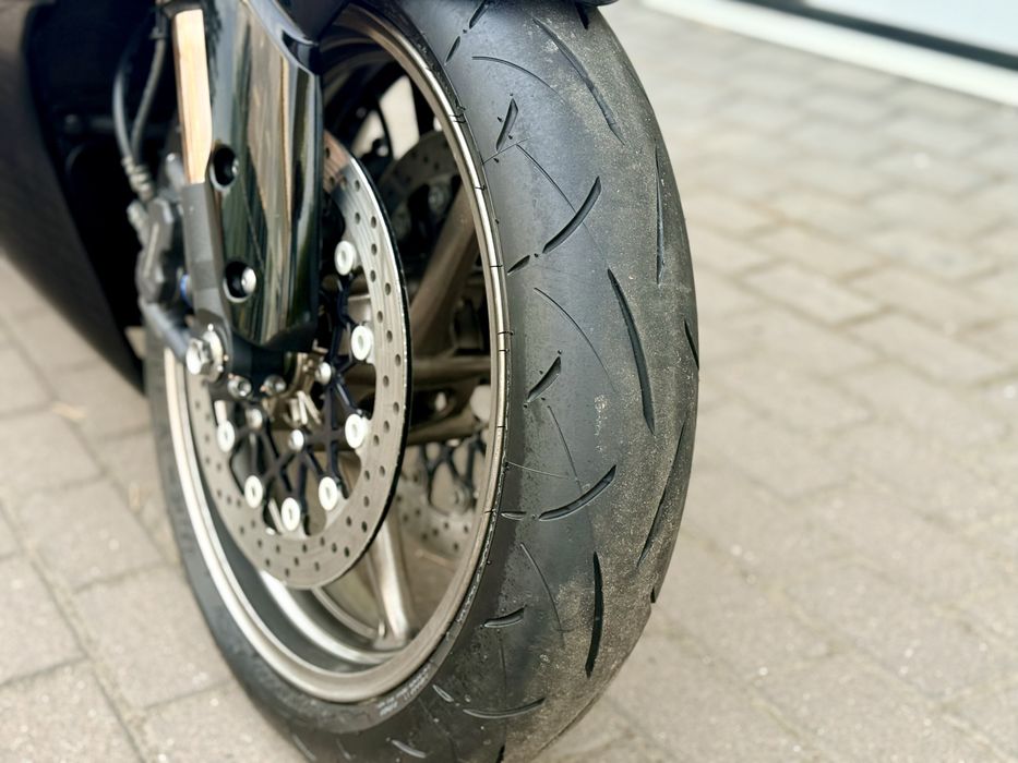 Suzuki GSX-R 1000 2012 - Мотосалон